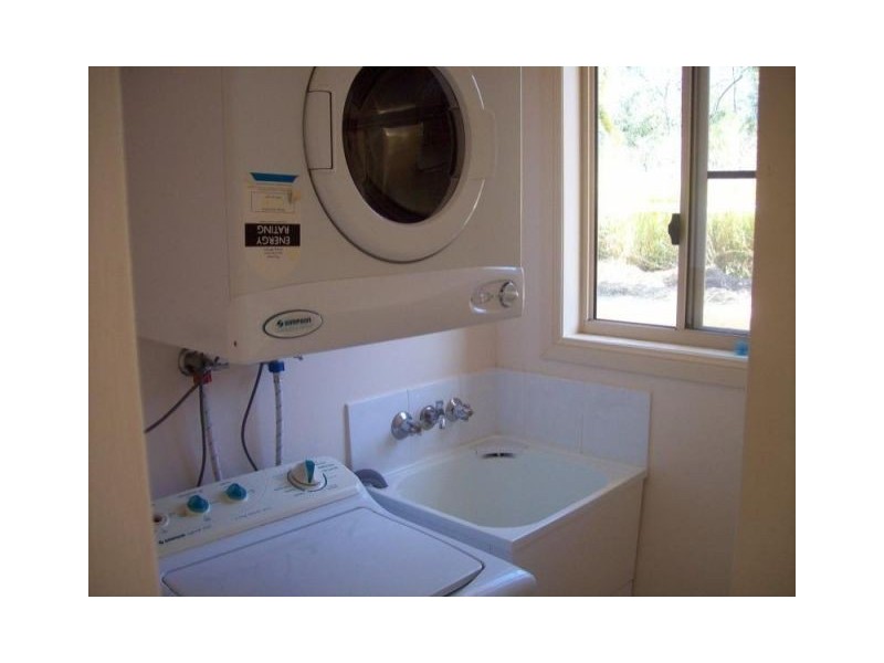 UNIT 2 23 MARINE PARADE, Midge Point QLD 4799