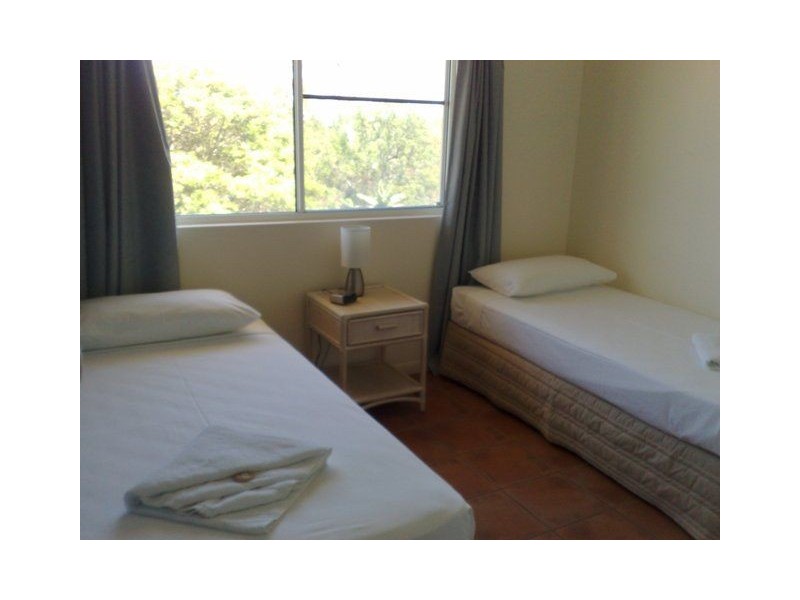 UNIT 33/ 12 REEFSIDE VILLAS CANNONVALE, Whitsundays QLD 4802