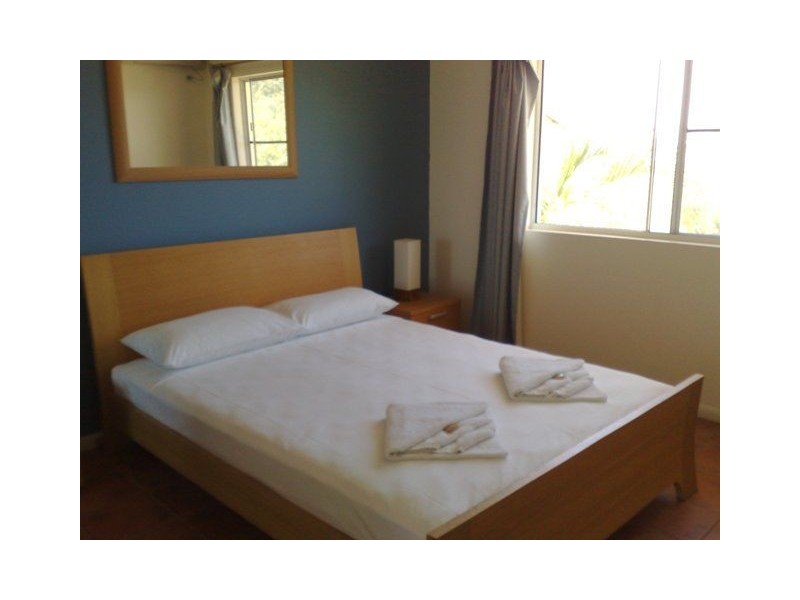 12 ESHELBY DRIVE, Cannonvale QLD 4802