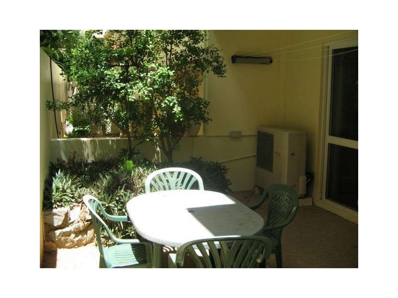 12 ESHELBY DRIVE, Cannonvale QLD 4802