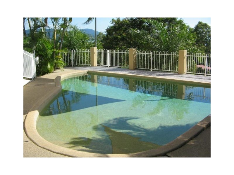 UNIT 25 REEFSIDE VILLAS 12 ESHELBY DRIVE, Cannonvale QLD 4802