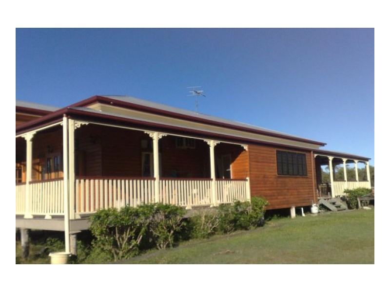 11 LAWSON STREET, Midge Point QLD 4799