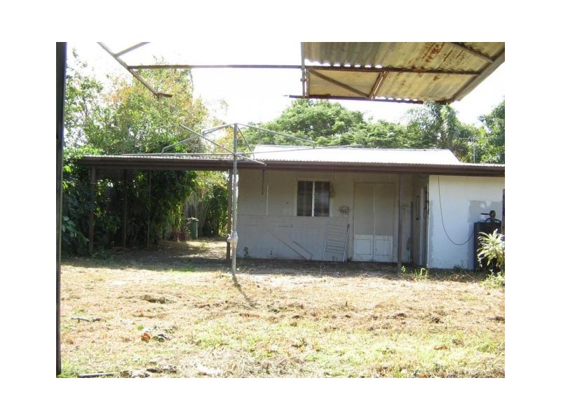 8 CHURCH STREET, Calen QLD 4798