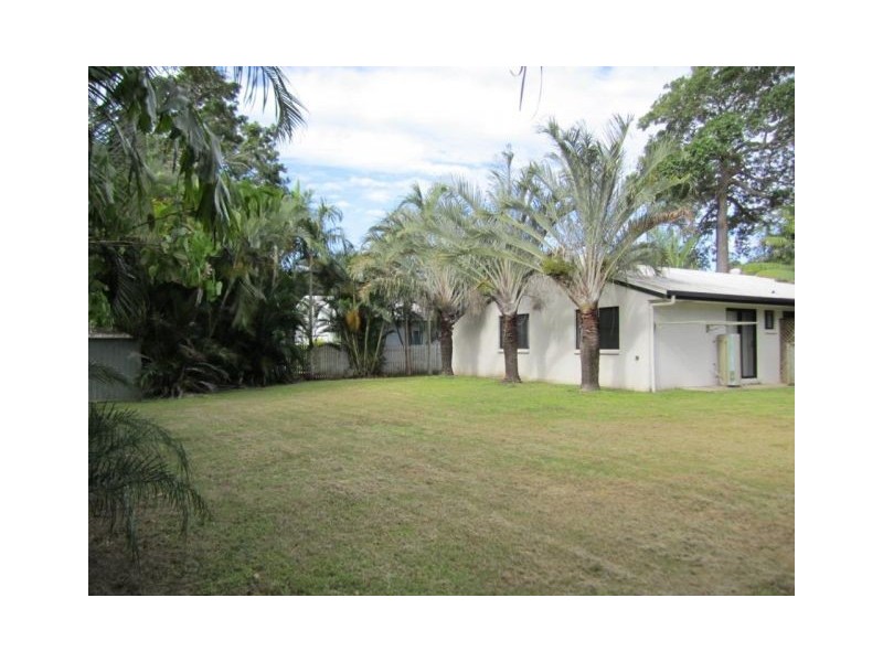 12 CATHERINE CRES, Jubilee Pocket QLD 4802