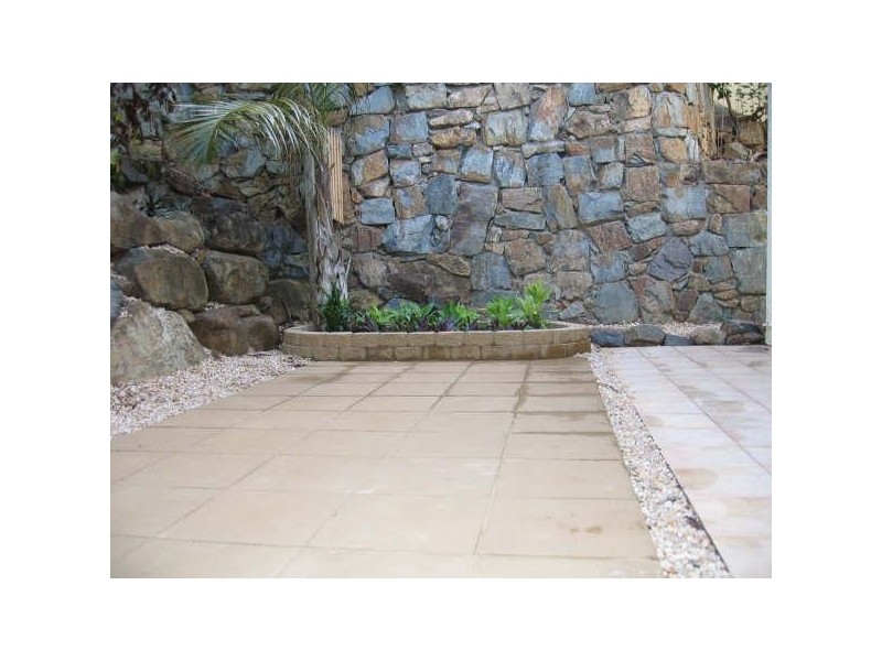 12   ESHELBY DRIVE, Cannonvale QLD 4802