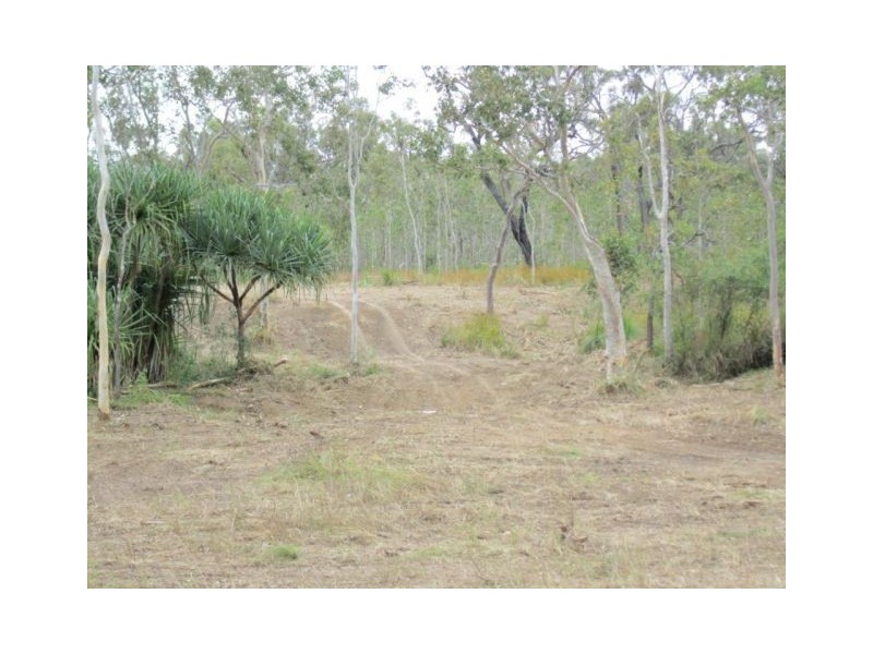 18 OFLYNN CRES, Midge Point QLD 4799
