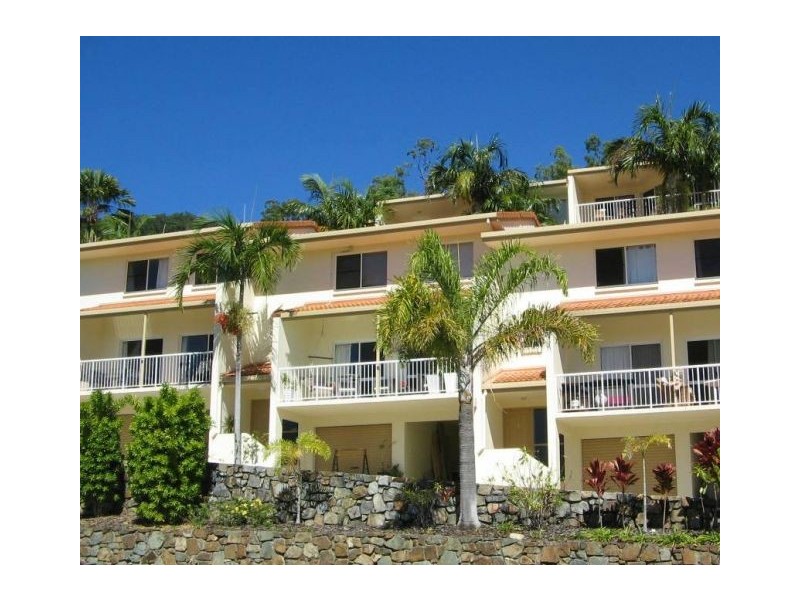 11/12 REEFSIDE VILLAS, Cannonvale QLD 4802