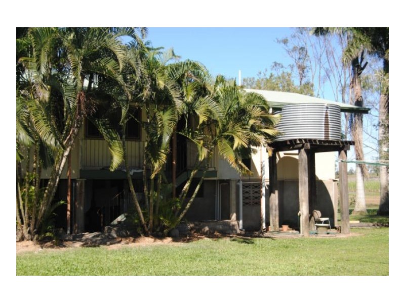 915 SHUTE HARBOUR ROAD, Mount Marlow QLD 4800