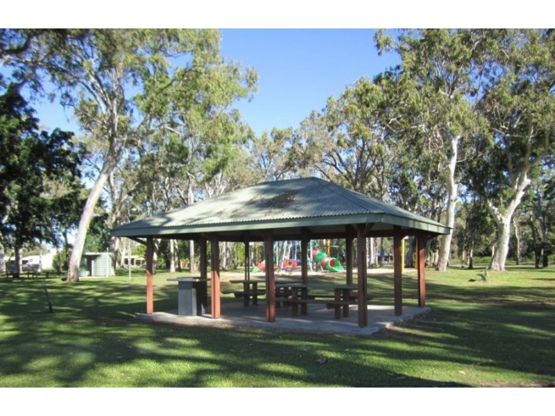 7 MCLEOD STREET, Midge Point QLD 4799