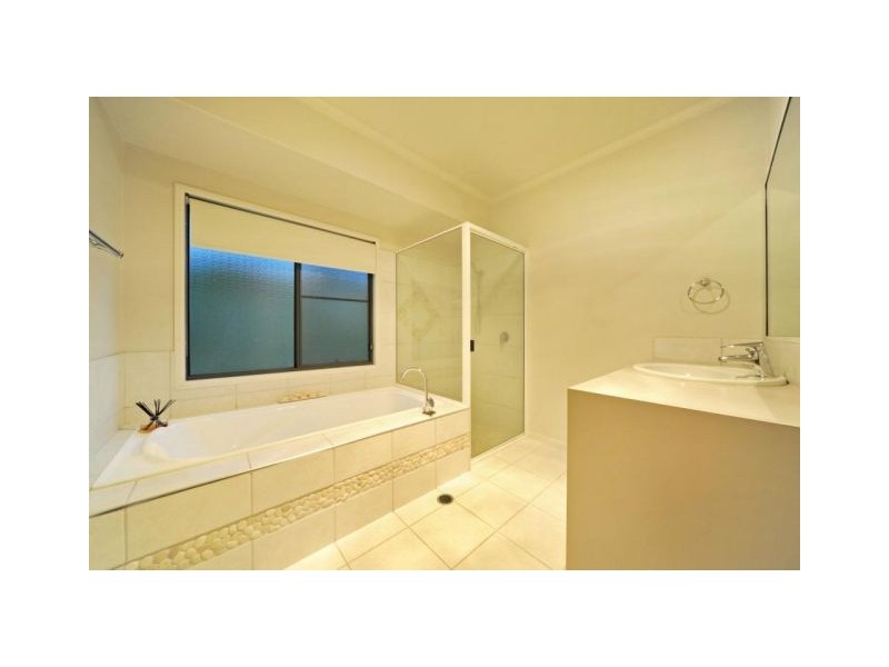 64 STANLEY DRIVE, Riordanvale QLD 4800