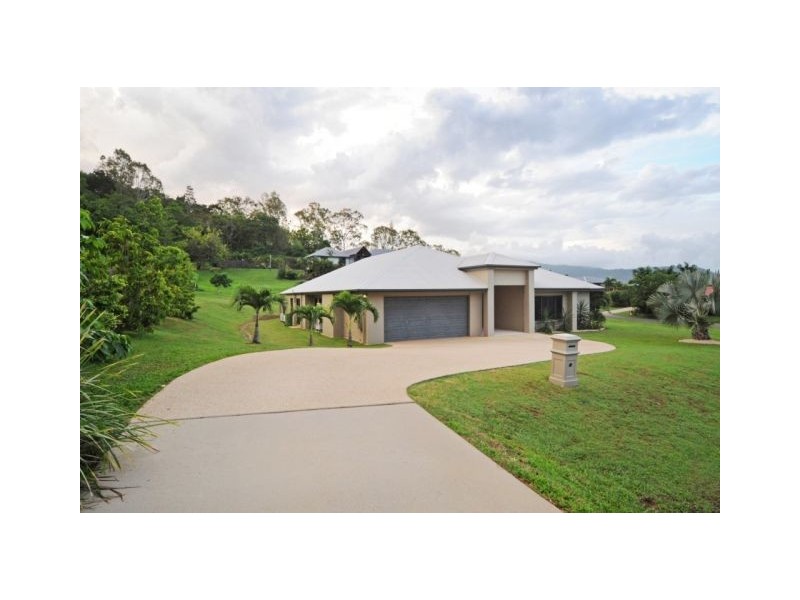 64 STANLEY DRIVE, Riordanvale QLD 4800