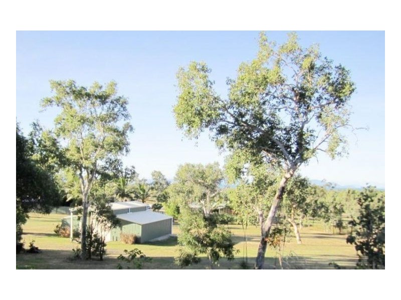 15 LAWSON ST, Midge Point QLD 4799