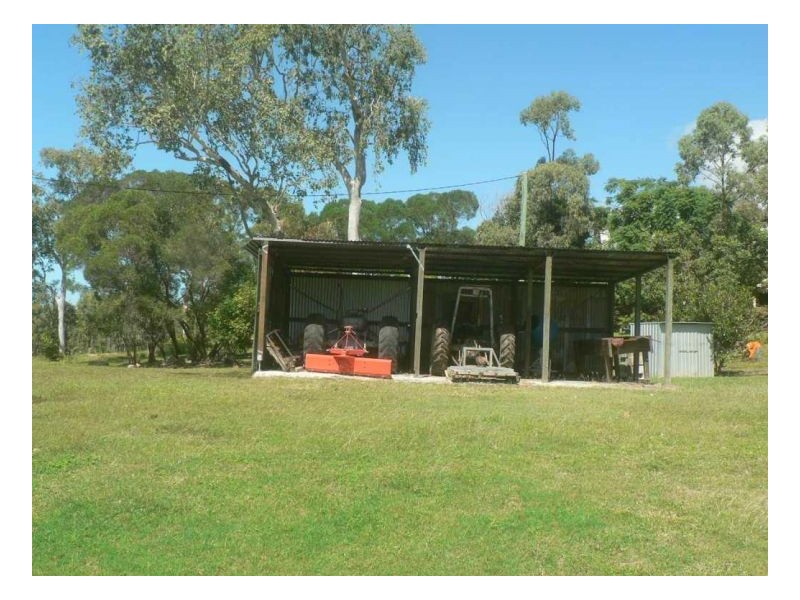 15 LAWSON ST, Midge Point QLD 4799