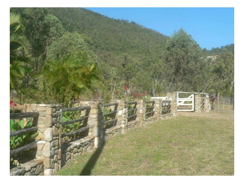 15 LAWSON ST, Midge Point QLD 4799