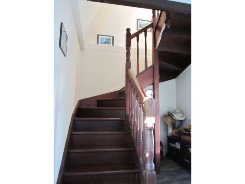 15 LAWSON ST, Midge Point QLD 4799
