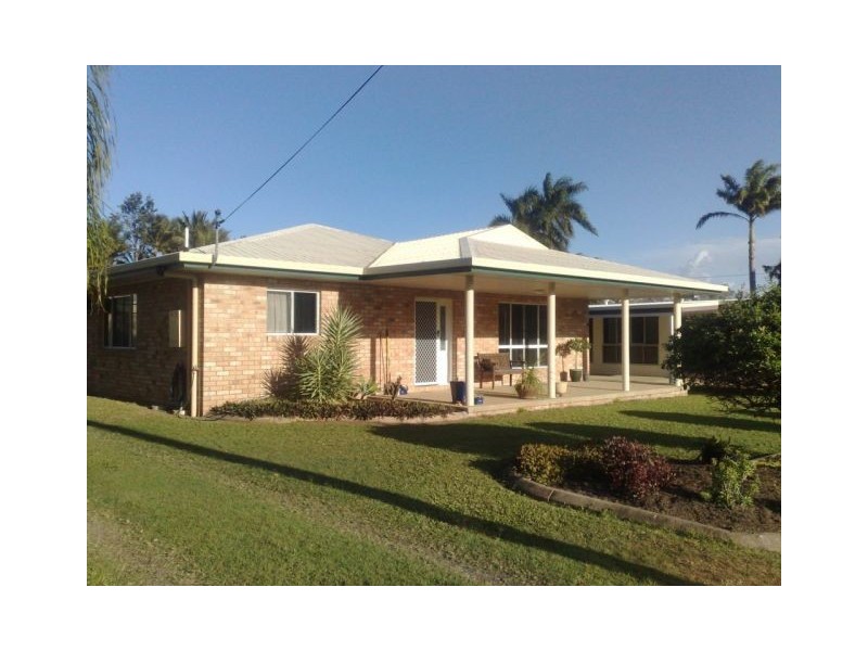 24 PETERS AVE, Midge Point QLD 4799
