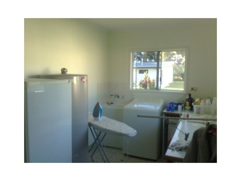 24 PETERS AVE, Midge Point QLD 4799
