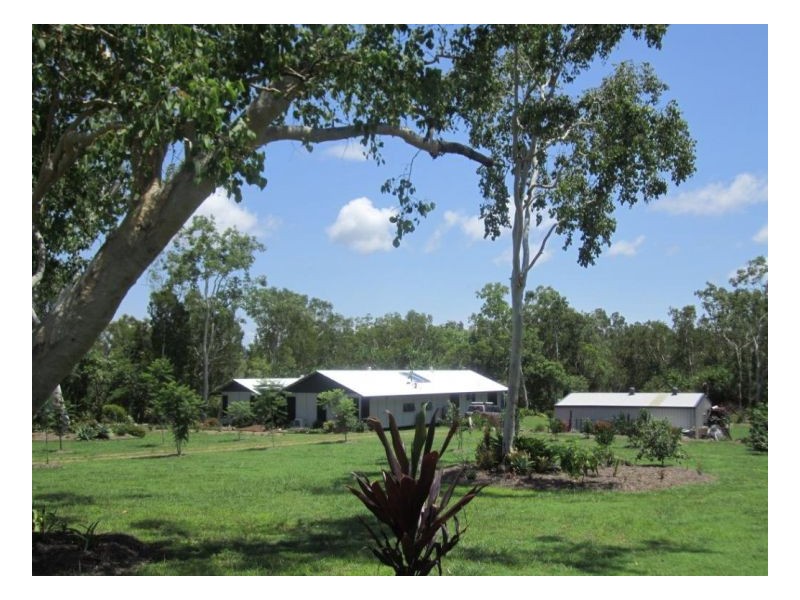 177 WHITSUNDAY DRIVE, Bloomsbury QLD 4799