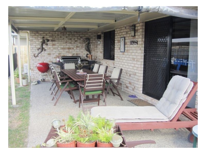 17 HONEY MYRTLE ST, Proserpine QLD 4800