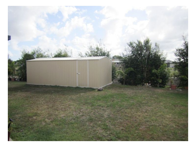 17 HONEY MYRTLE ST, Proserpine QLD 4800