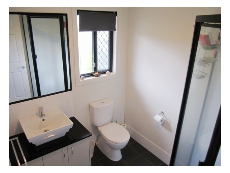 17 HONEY MYRTLE ST, Proserpine QLD 4800