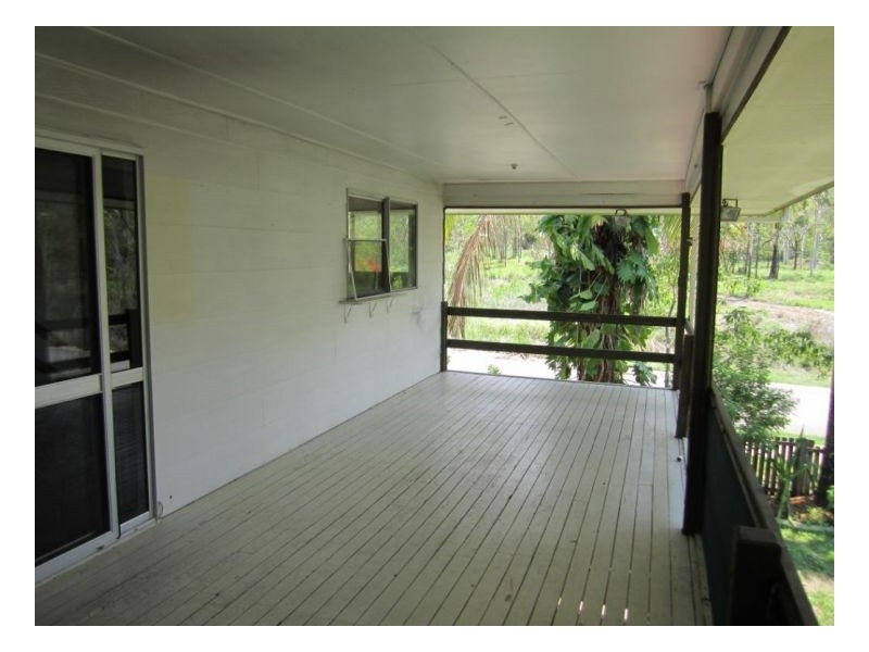 16 ILUKA STREET, Cannonvale QLD 4802
