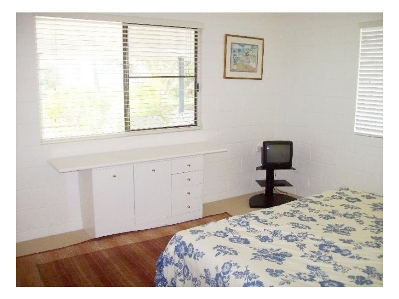 27 BURTON ST, Midge Point QLD 4799
