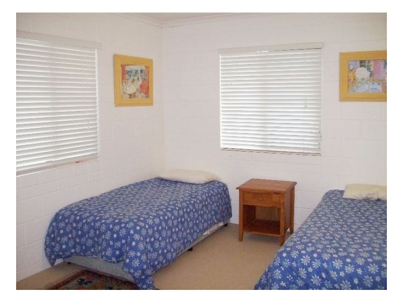 27 BURTON ST, Midge Point QLD 4799