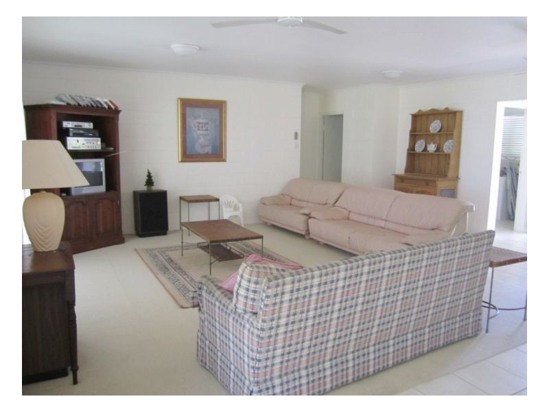 27 BURTON ST, Midge Point QLD 4799