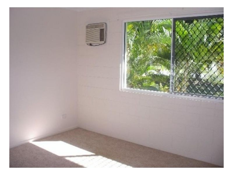 13 MCLEOD STREET, Midge Point QLD 4799