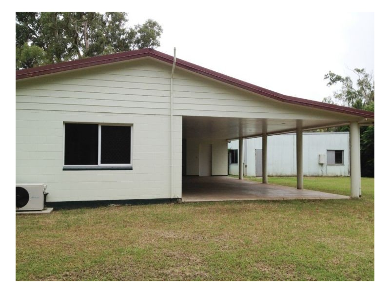 13 MCLEOD STREET, Midge Point QLD 4799