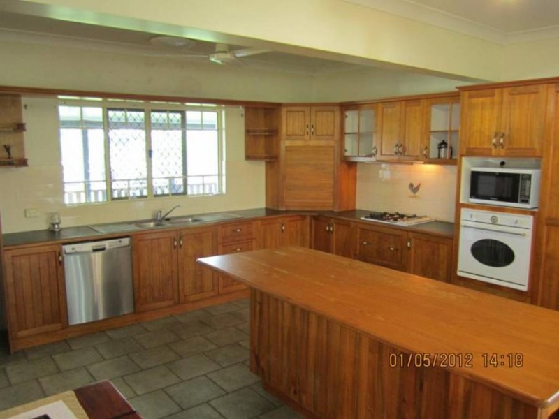 12168 Bruce Highway, Proserpine QLD 4800