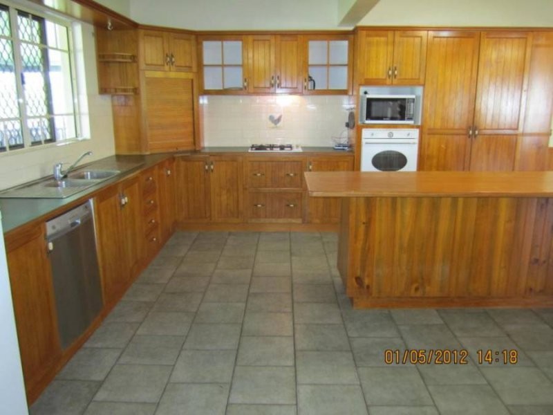 12168 Bruce Highway, Proserpine QLD 4800