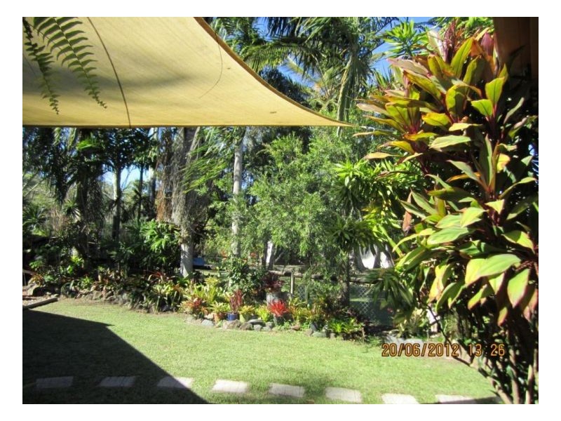 17 Bundesen Ave, Midge Point QLD 4799