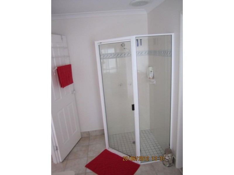 17 Bundesen Ave, Midge Point QLD 4799