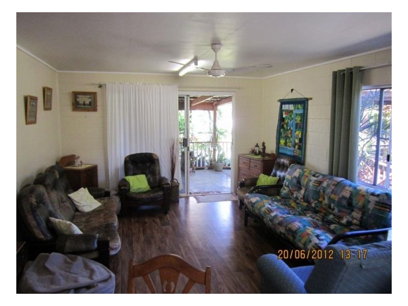 17 Bundesen Ave, Midge Point QLD 4799