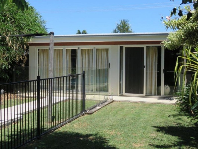 24 JACKSON ST, Midge Point QLD 4799