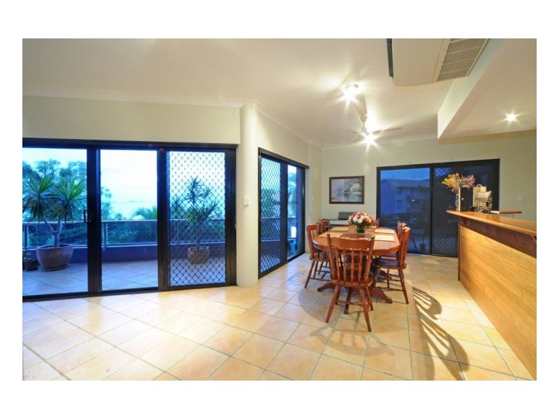 Unit 3, 6 Golden Orchid Dr, Airlie Beach QLD 4802