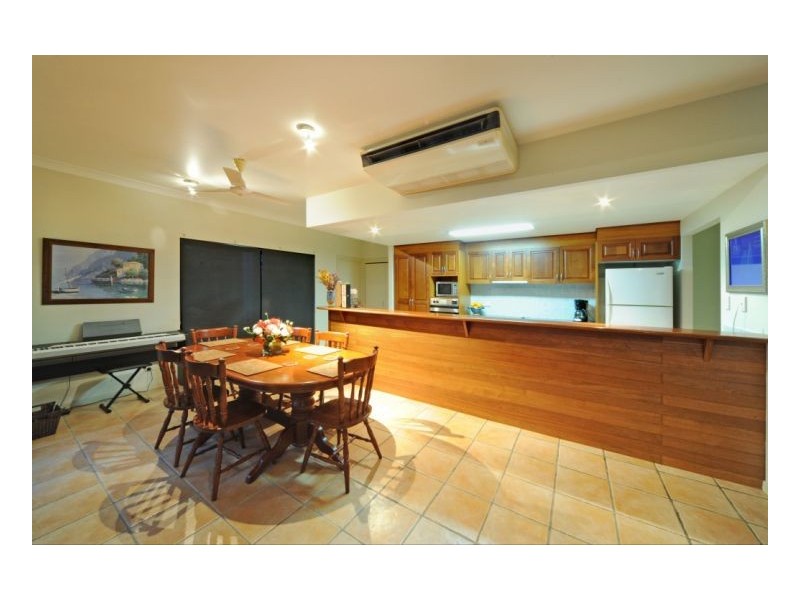 Unit 3, 6 Golden Orchid Dr, Airlie Beach QLD 4802
