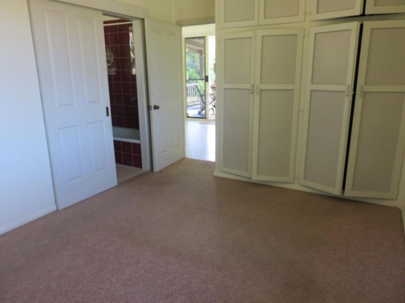 105 Lelona Drive, Bloomsbury QLD 4799