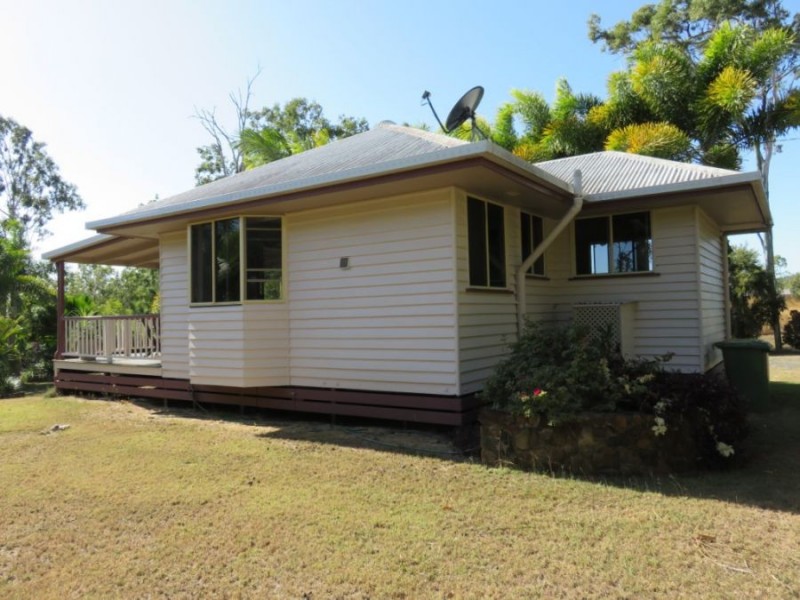105 Lelona Drive, Bloomsbury QLD 4799