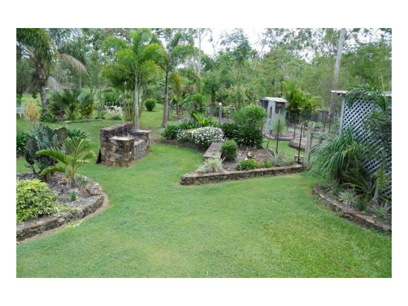 105 Lelona Drive, Bloomsbury QLD 4799