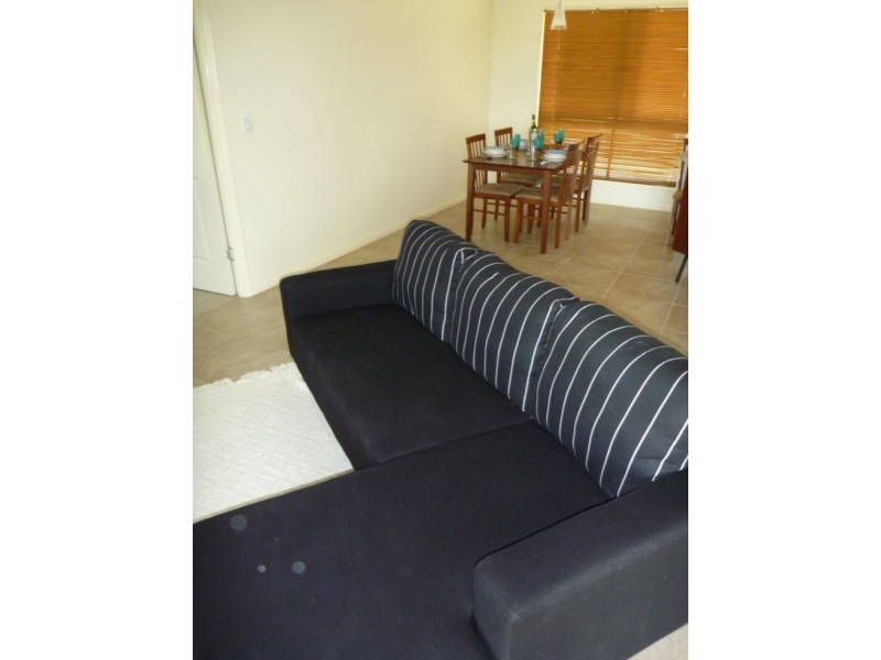 6 Roseric Crescent, Hideaway Bay QLD 4800