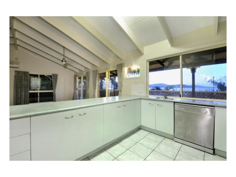 7 Airlie Crescent, Airlie Beach QLD 4802