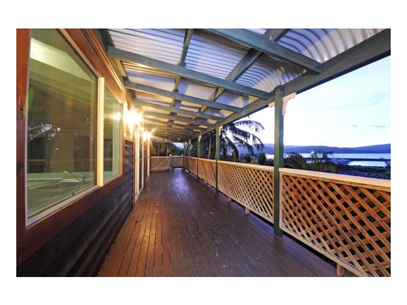 7 Airlie Crescent, Airlie Beach QLD 4802