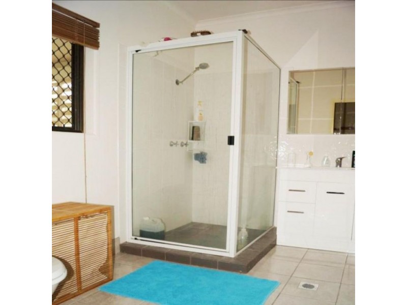 21 Manon St, Armstrong Beach QLD 4737