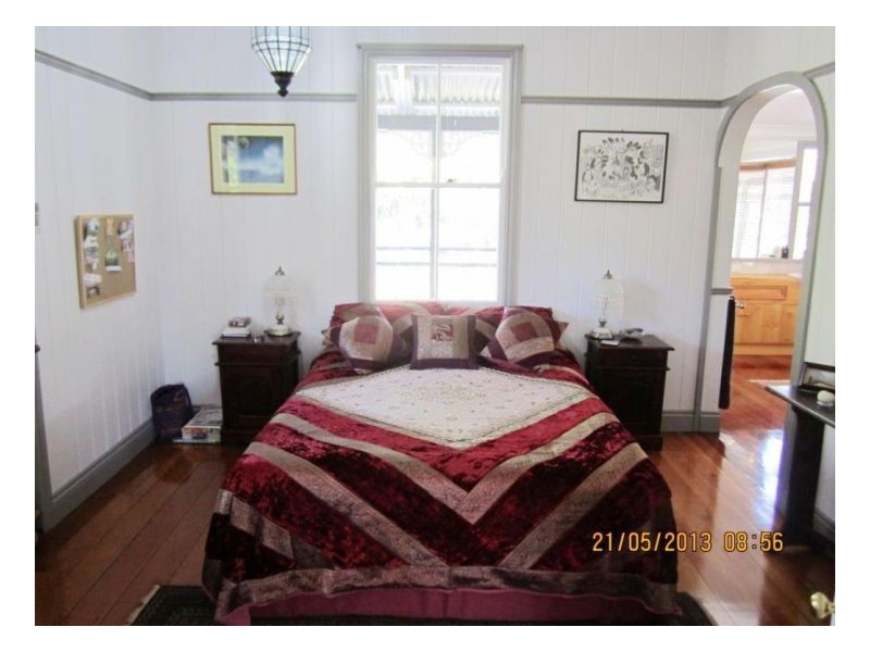 10 Lawson St, Midge Point QLD 4799