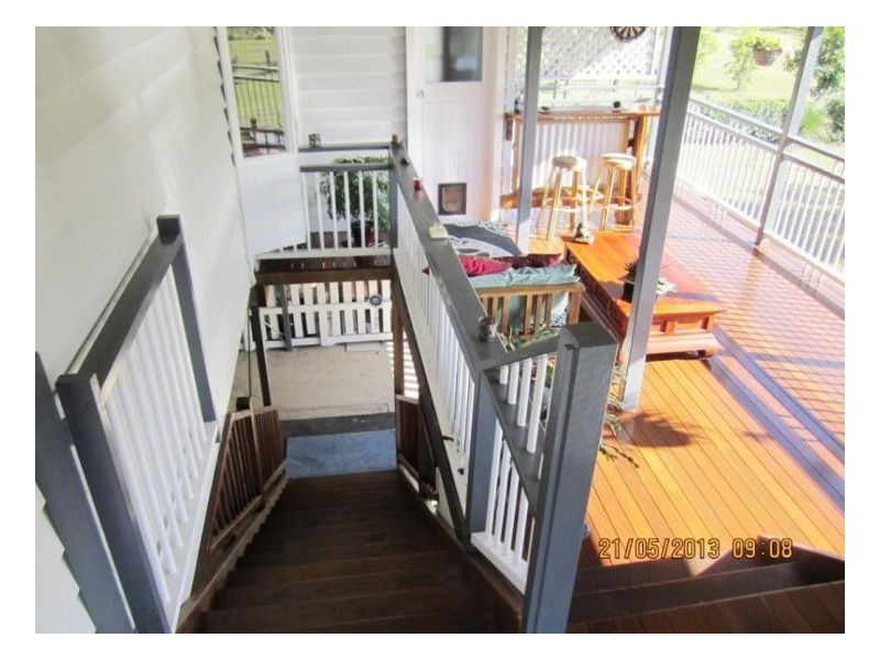 10 Lawson St, Midge Point QLD 4799