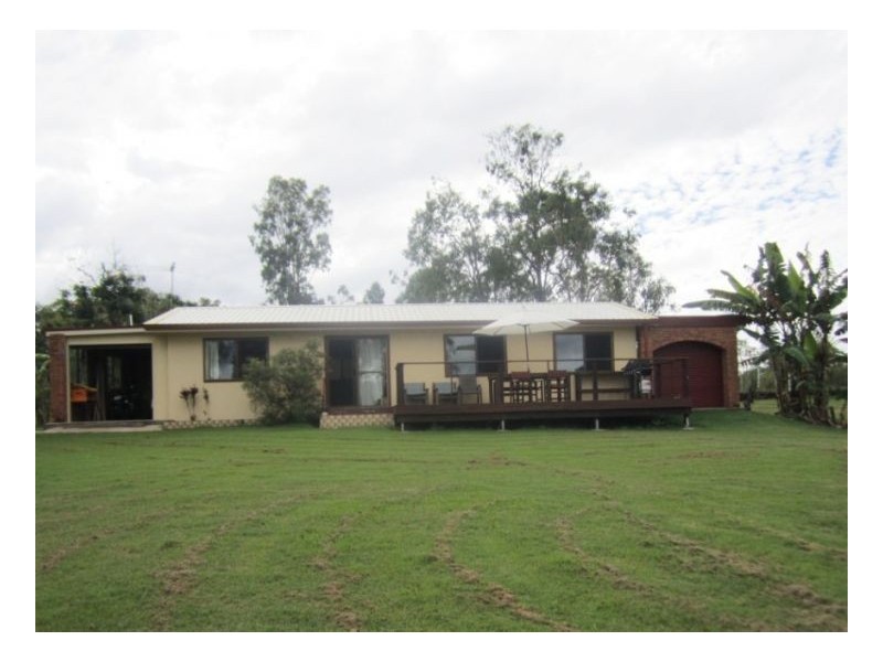 401 Midge Point Rd, Bloomsbury QLD 4799