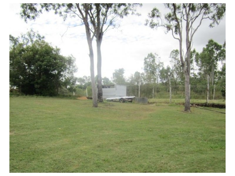 401 Midge Point Rd, Bloomsbury QLD 4799